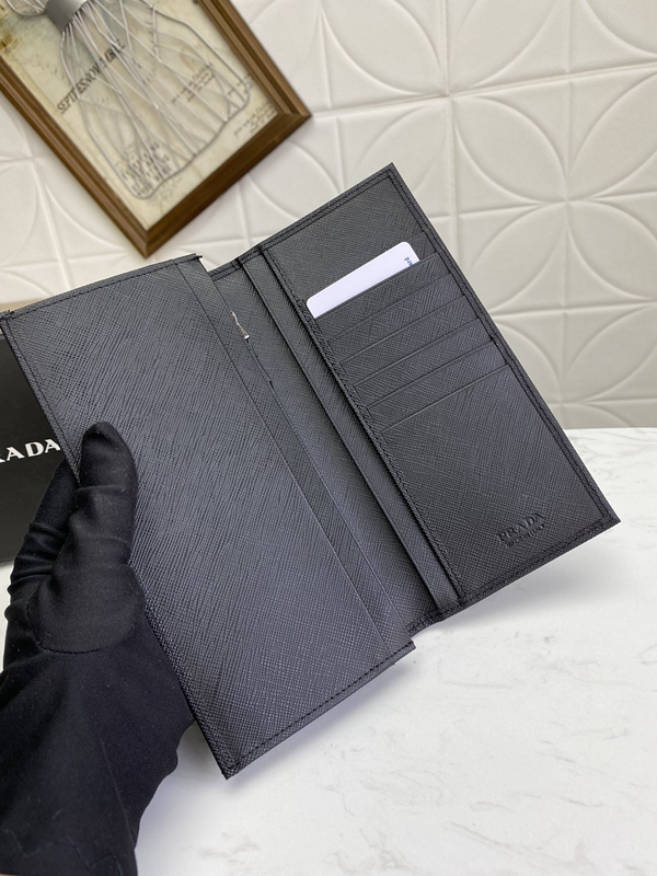 プラダ財布コピー素材ディテール